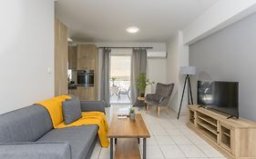 Raise Piraeus Harbor Flats